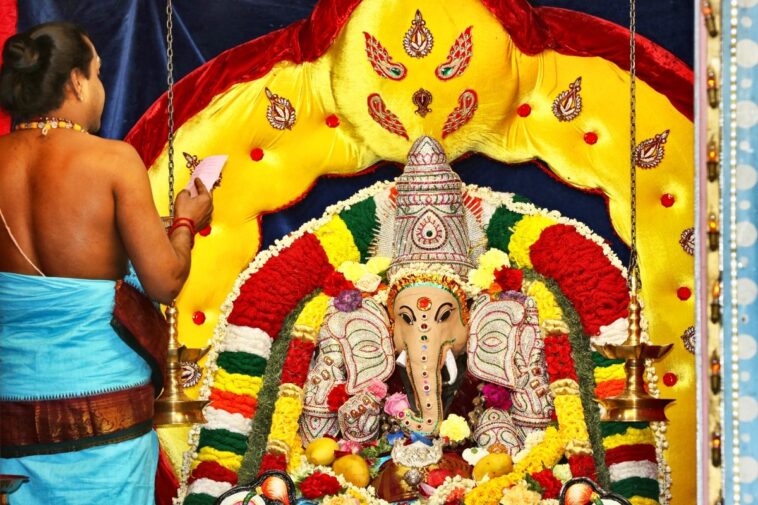 Happy Puthandu 2023: Tamil New Year Wishes, Images, Messages and WhatsApp Greetings in English, Tamil